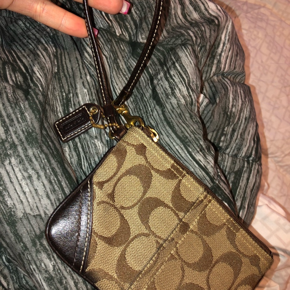 Coach mini wallet clutch